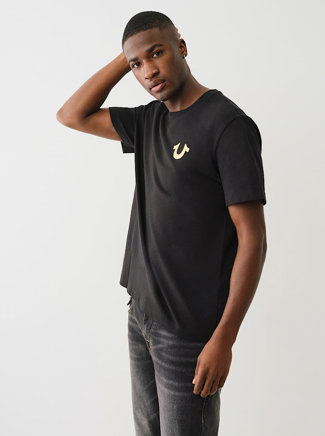 CAMISETA DE CUELLO REDONDO CON LOGOTIPO METÁLICO DE BUDDHA ESTAMPADO