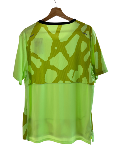 Camiseta deportiva Nike - L