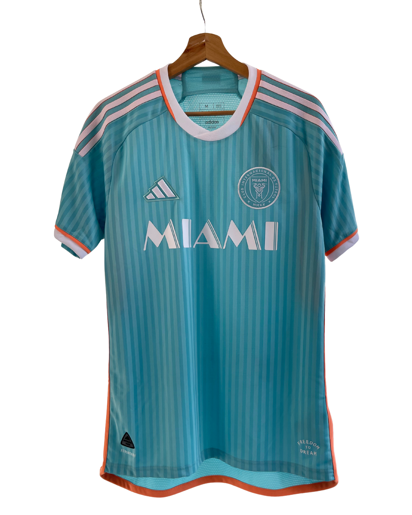 Camiseta deportiva Adidas - M