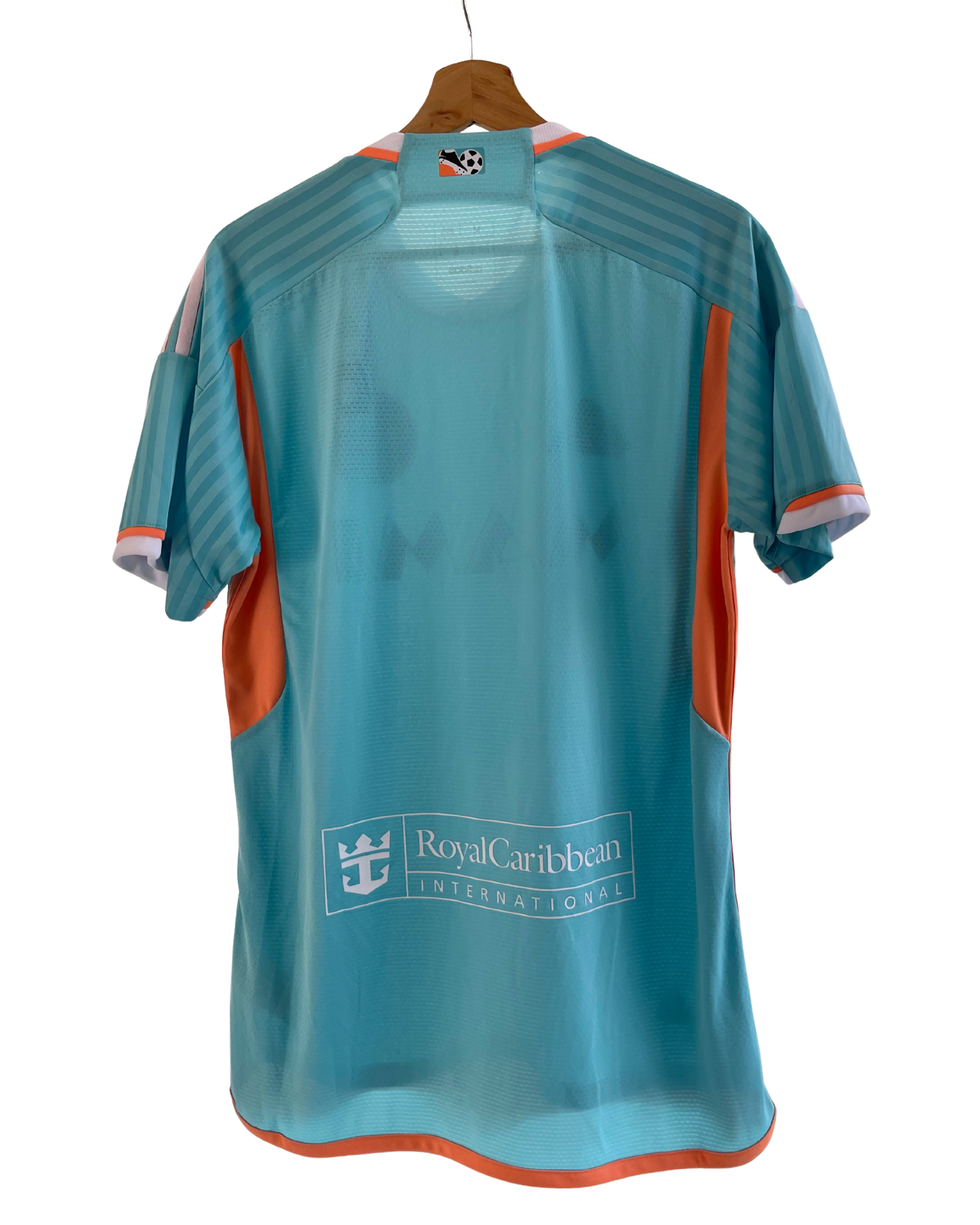 Camiseta deportiva Adidas - M