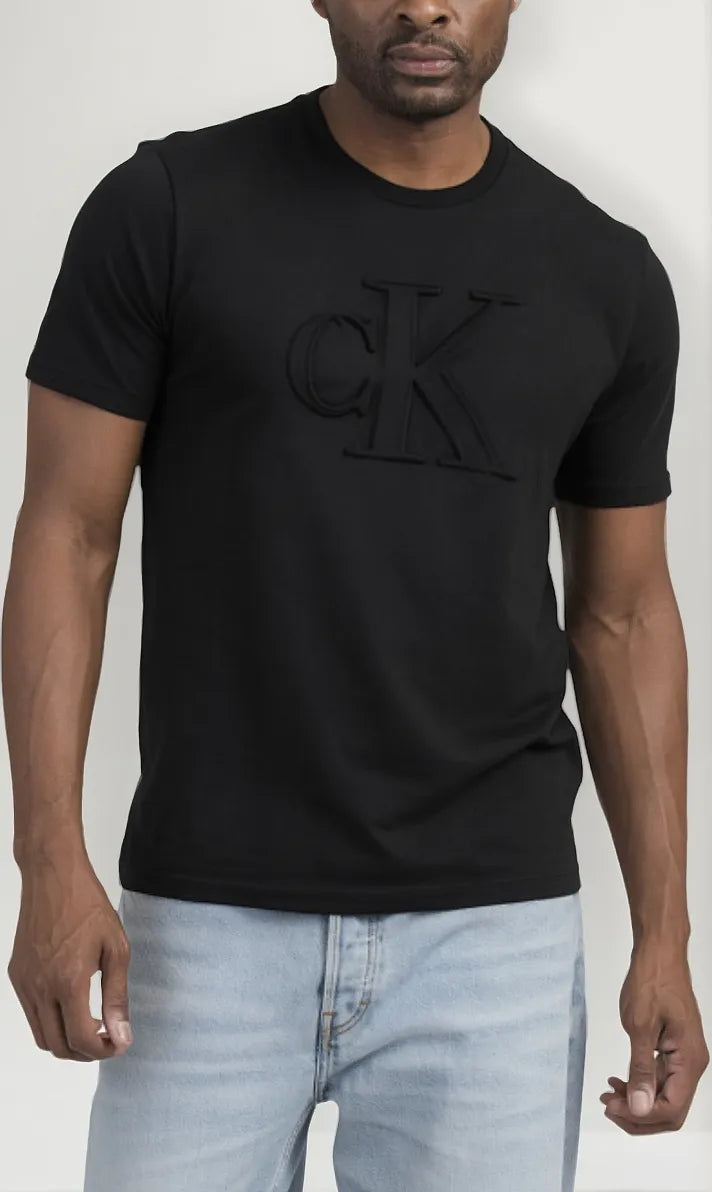 Playera Calvin Klein logo relieve hombre
